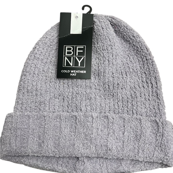 NWT Womens Winter Beanie Set - Black, Gray, and Lavender - Picture 6 of 6